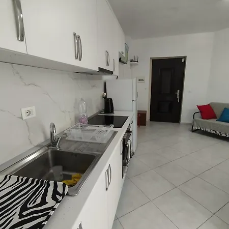 Irek's Plazhi I Vjeter Apartman