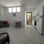 Irek's Plazhi I Vjeter Vlorë